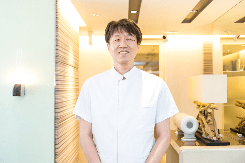 歯科医師：塩見